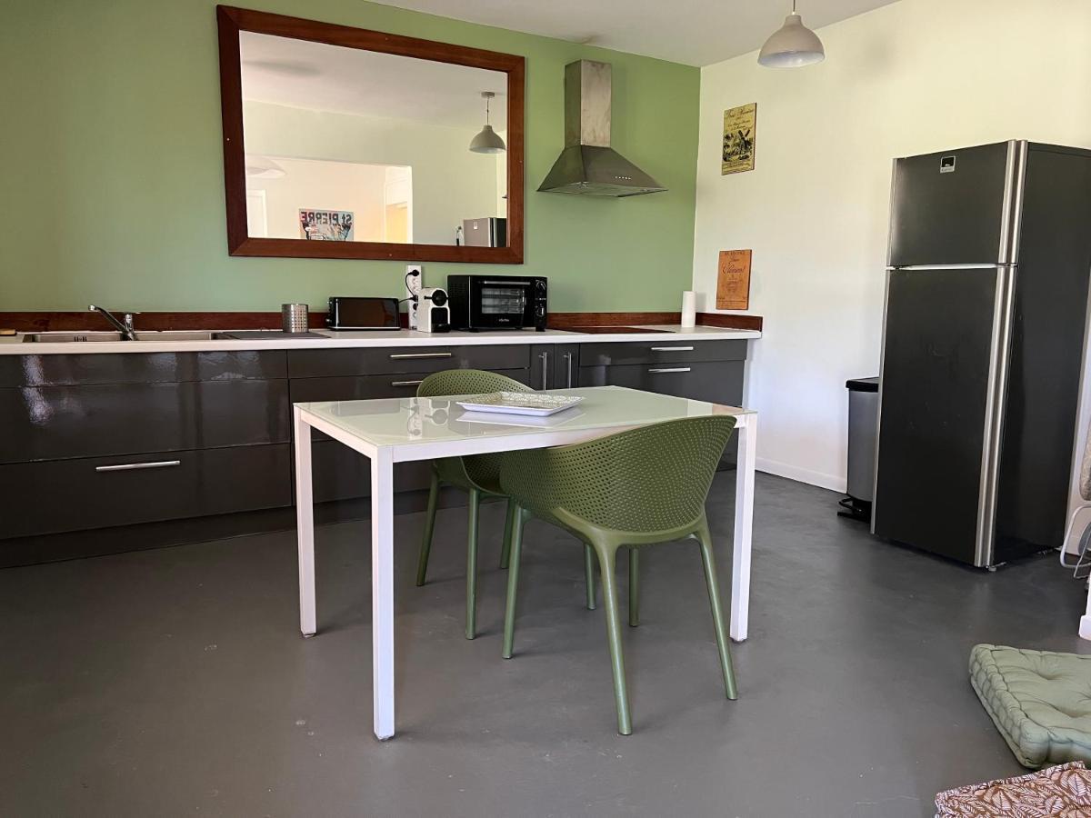 Appartement Avec Jacuzzi Et Vue Sur Le Golf Les Trois-Ilets Luaran gambar